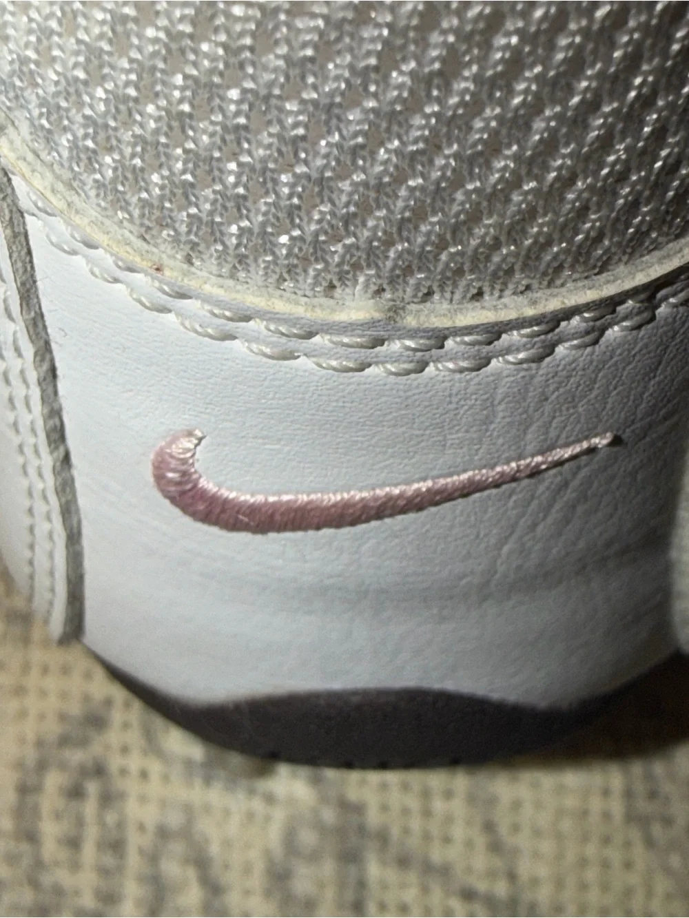 Nike Cheer Shoes Women’s Girls Size 8 Athletic Used Pre Owned As Is Sneakers NKE
